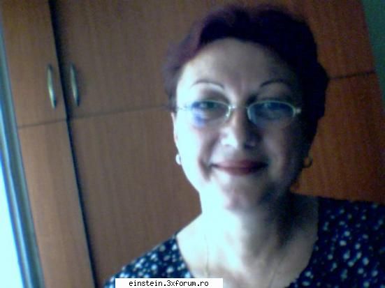 :nod:da, eu cred..sunt convinsa ca totul pleaca de sus...ca viata noastra este dirijata de stelelor